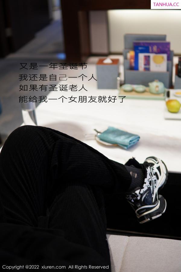 [XiuRen]高清写真图 2022.12.21 No.6022 桃桃子_ 新人美腿